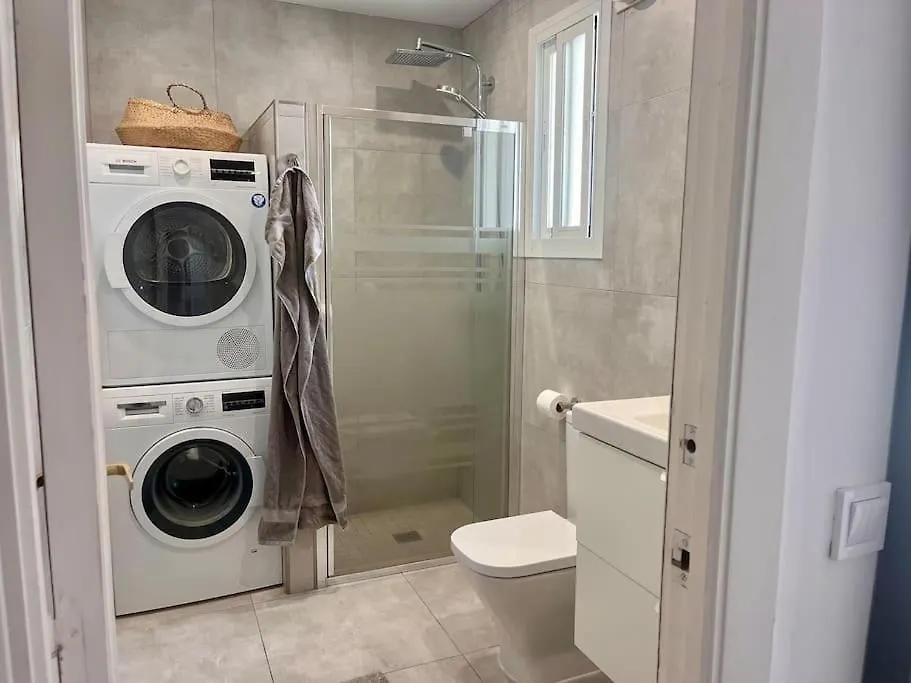 Prázdninový dům Nyrenoverat! Beachfront Townhouse Med Pool Màlaga Španělsko